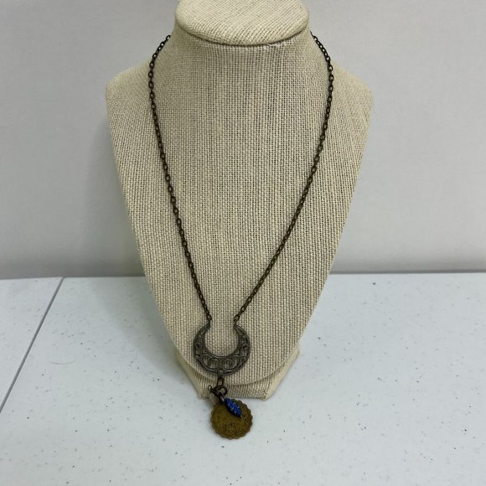 Vintage Crescent Necklace Coin Charm Gold Silver Tone Dangle Stone‎ Fairycore